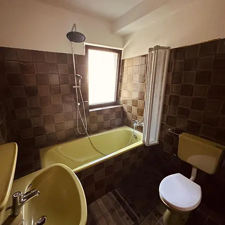 Cinar & Restaurant Szálloda *